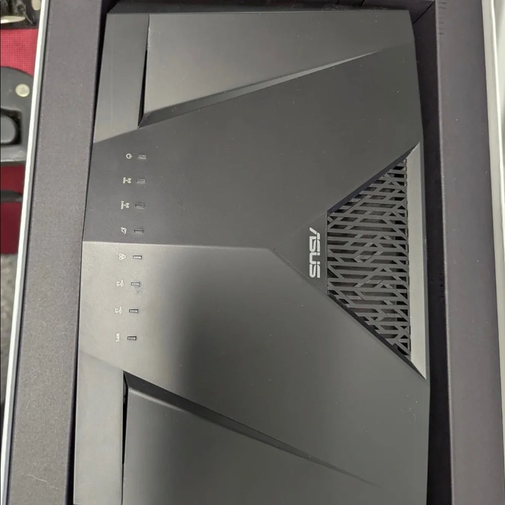 Asus AC 3100 Wi-Fi Router - Picture 3 of 5
